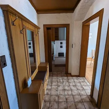 Spacious In Tyrolean Flat אינסברוק
